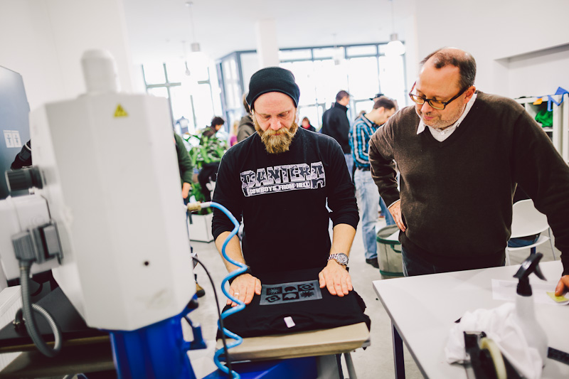 Shop-Partner Martin in der Spreadshirt T-Shirt-Werkstatt